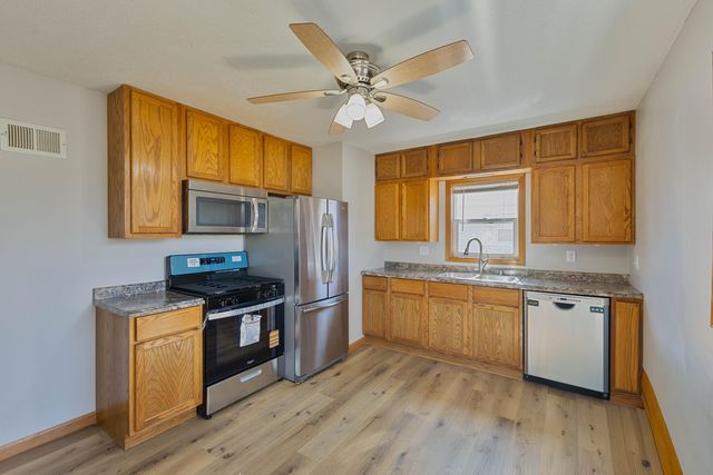 1306 N 19TH Street, Council Bluffs, IA 51501