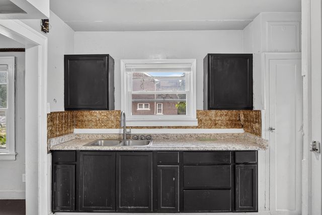 17303 Runyon Street, Detroit City, MI 48234