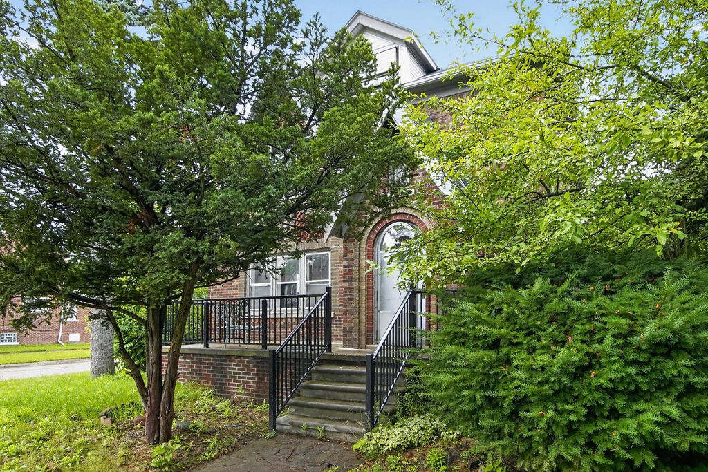 17303 Runyon Street, Detroit City, MI 48234