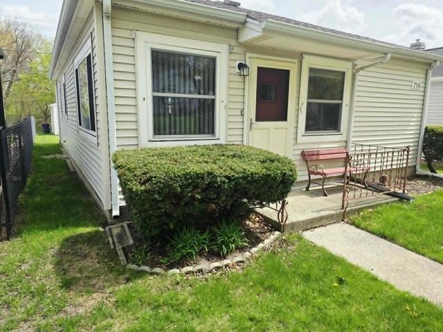 718 S 56th Street, West Allis, WI 53214