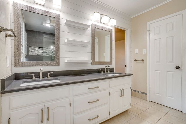 4801 Willow Run Court, Fort Worth, TX 76132