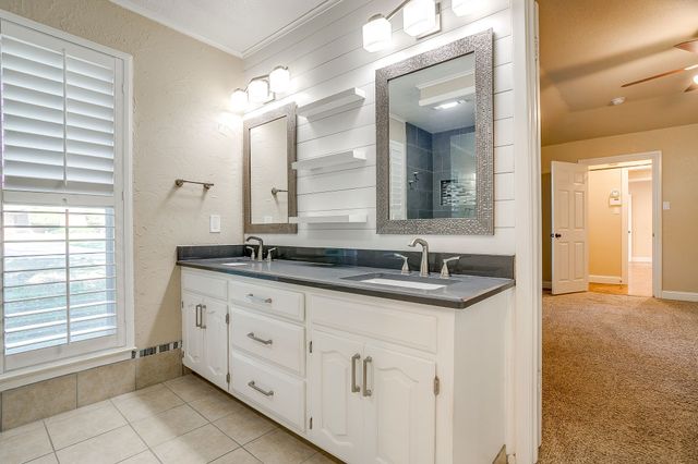 4801 Willow Run Court, Fort Worth, TX 76132