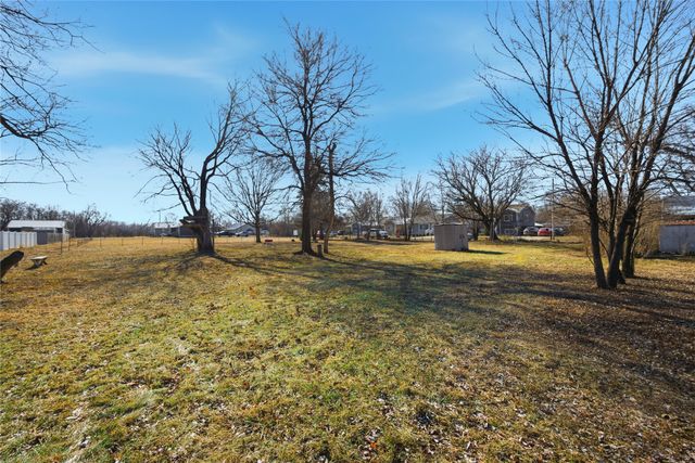 801 SE 27th Court, Des Moines, IA 50317