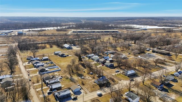 801 SE 27th Court, Des Moines, IA 50317