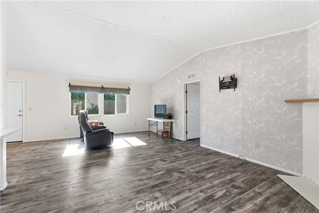 2155 Sierra Vista, Santa Maria, CA 93458