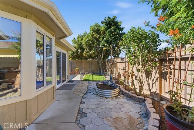 2155 Sierra Vista, Santa Maria, CA 93458