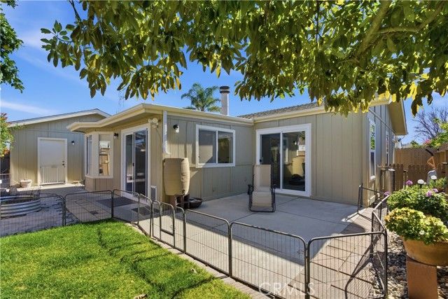 2155 Sierra Vista, Santa Maria, CA 93458