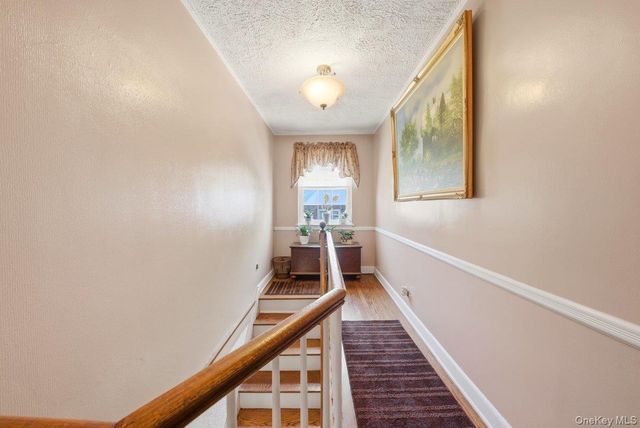 51 Cumberland Drive, Yonkers, NY 10704