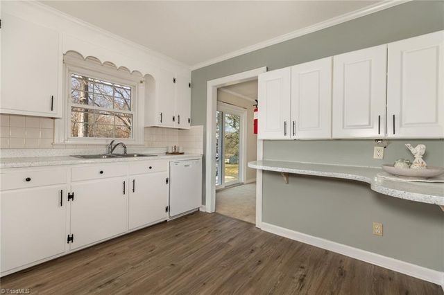 115 Monroe Drive, Lexington, NC 27295