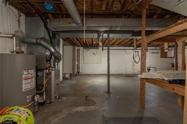 115 Monroe Drive, Lexington, NC 27295