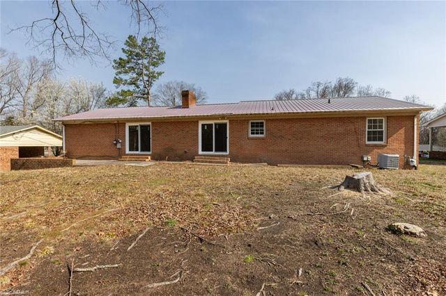 115 Monroe Drive, Lexington, NC 27295