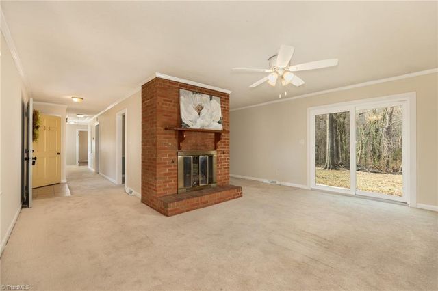 115 Monroe Drive, Lexington, NC 27295