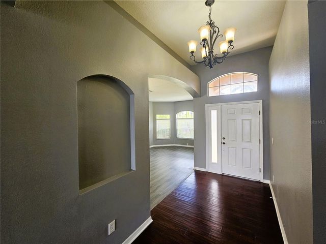 1824 MIRA LAGO CIRCLE, Ruskin, FL 33570