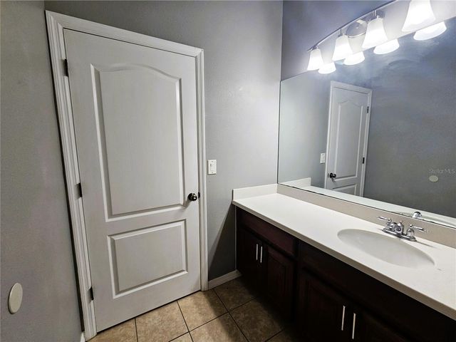 1824 MIRA LAGO CIRCLE, Ruskin, FL 33570