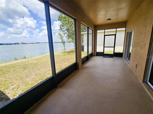 1824 MIRA LAGO CIRCLE, Ruskin, FL 33570