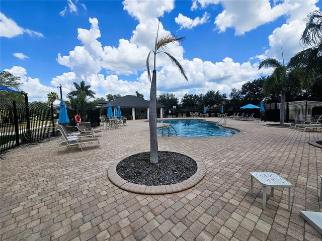1824 MIRA LAGO CIRCLE, Ruskin, FL 33570