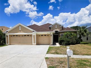 1824 MIRA LAGO CIRCLE, Ruskin, FL 33570