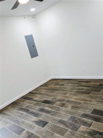 204 W 1st W Street, La Joya, TX 78560