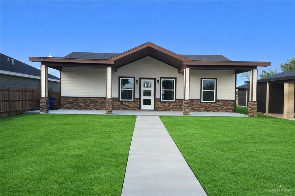 204 W 1st W Street, La Joya, TX 78560