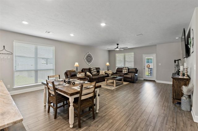 10603 Scarlet Peak Court, Bryan, TX 77845