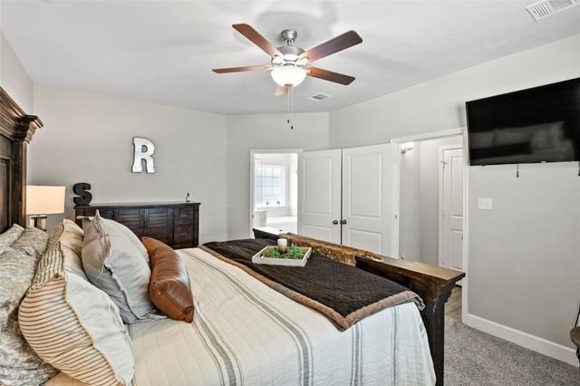 10603 Scarlet Peak Court, Bryan, TX 77845