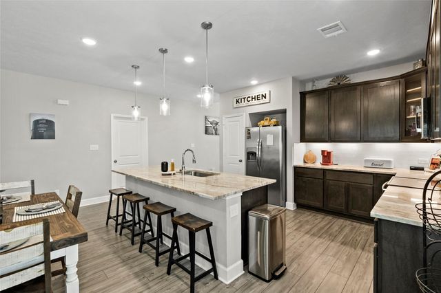 10603 Scarlet Peak Court, Bryan, TX 77845