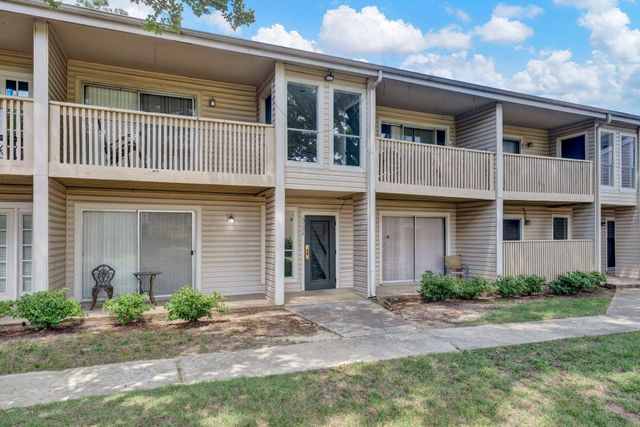 6724 Quail Hollow Ct Apt 2, Memphis, TN 38120