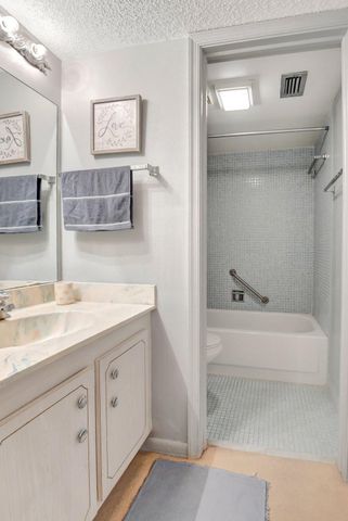 23099 BARWOOD Lane N 306, Boca Raton, FL 33428