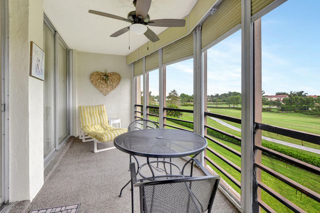 23099 BARWOOD Lane N 306, Boca Raton, FL 33428