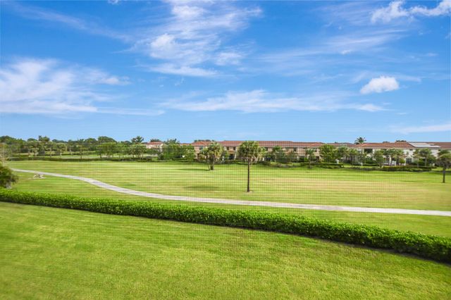 23099 BARWOOD Lane N 306, Boca Raton, FL 33428