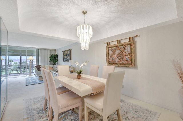 23099 BARWOOD Lane N 306, Boca Raton, FL 33428