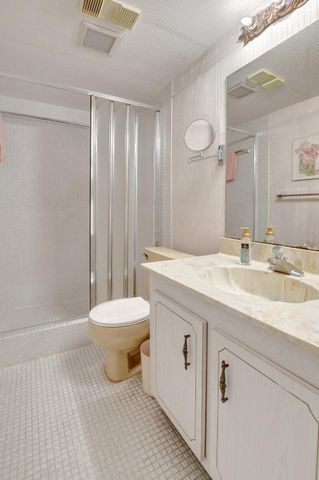 23099 BARWOOD Lane N 306, Boca Raton, FL 33428