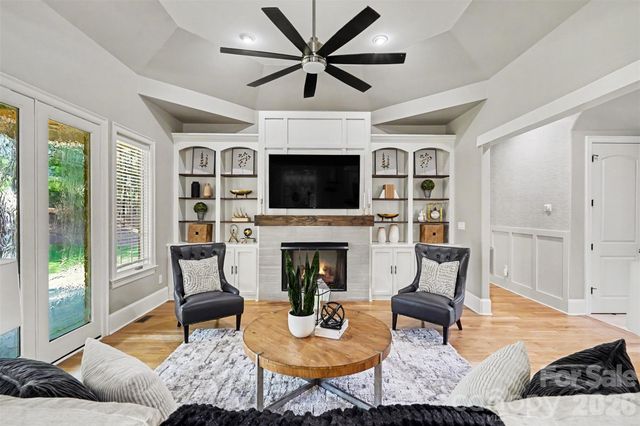 5129 Watermead Lane, Belmont, NC 28012