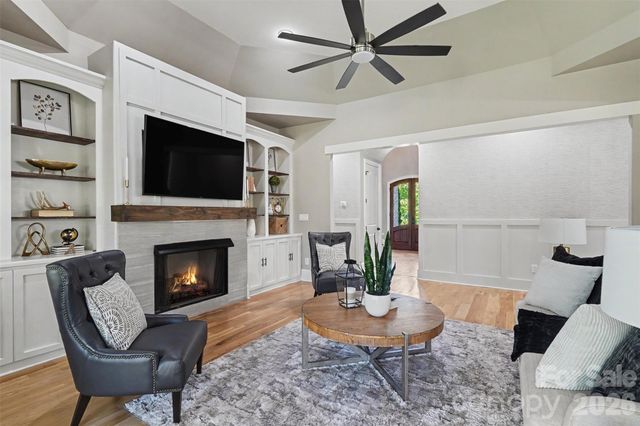 5129 Watermead Lane, Belmont, NC 28012