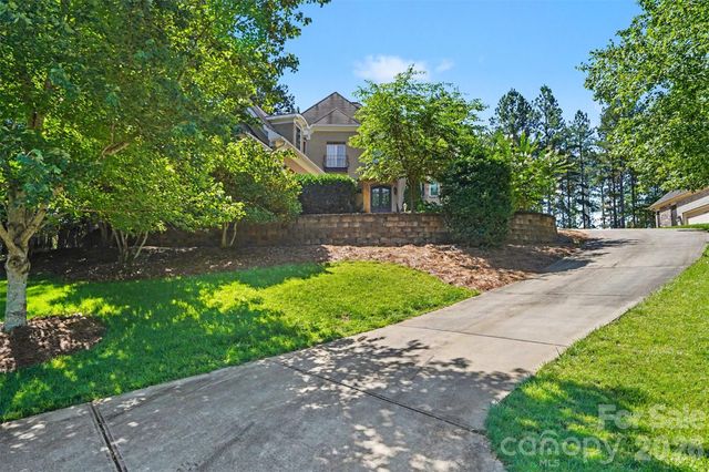 5129 Watermead Lane, Belmont, NC 28012