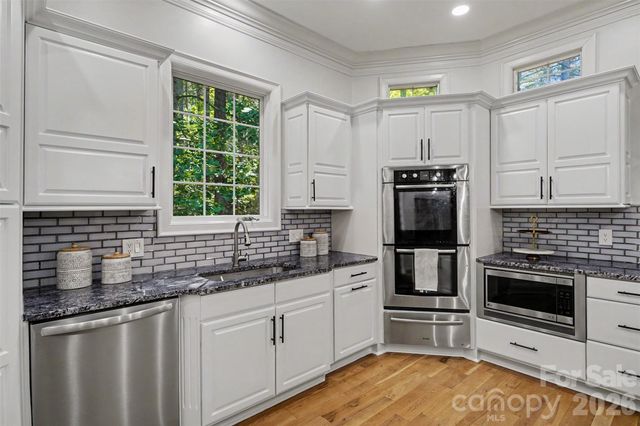 5129 Watermead Lane, Belmont, NC 28012