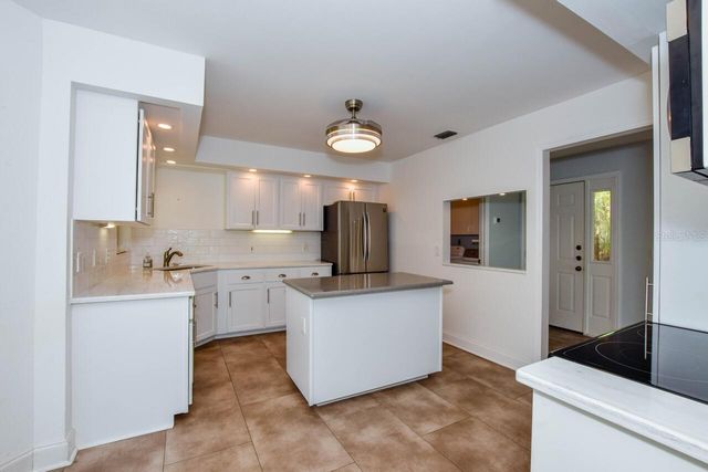 761 HARRINGTON LAKE DRIVE N 61, Venice, FL 34293