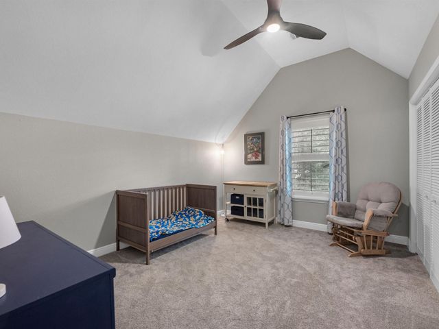 210 Creekside Drive, Magnolia, TX 77354