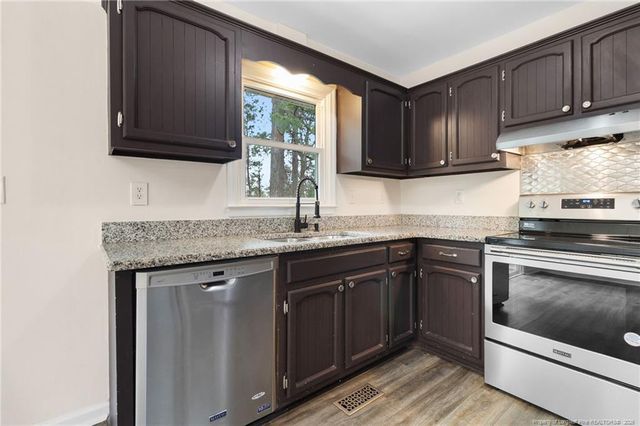 3159 Ansley Drive, Hope Mills, NC 28348