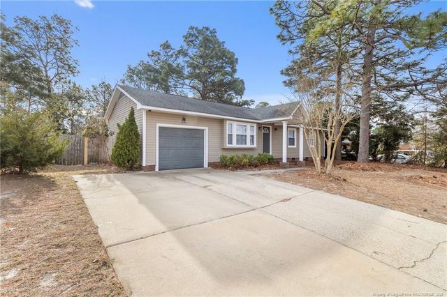 3159 Ansley Drive, Hope Mills, NC 28348