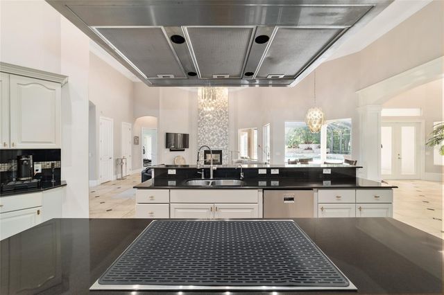 2380 SE 73RD LOOP, Ocala, FL 34480