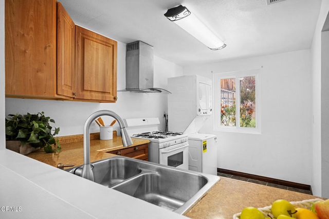 5036 E Echo Street 37, Los Angeles, CA 90042