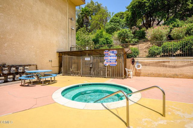 5036 E Echo Street 37, Los Angeles, CA 90042