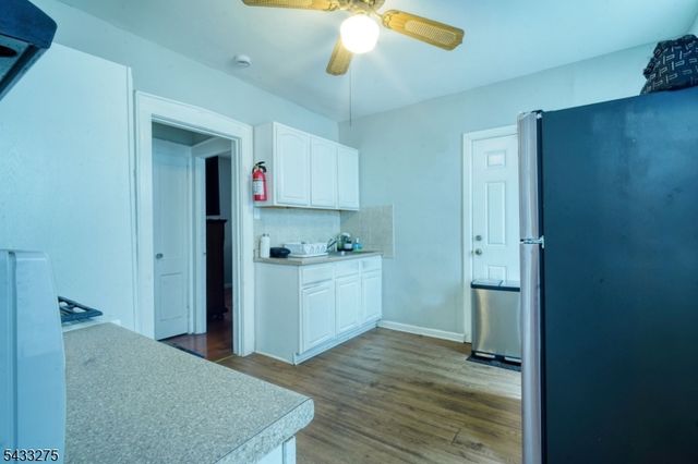 63 Grove St, Bloomfield Twp., NJ 07003
