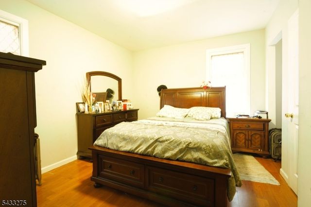 63 Grove St, Bloomfield Twp., NJ 07003