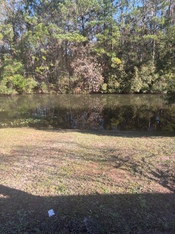 120 Magnolia Ct Court, Kingsland, GA 31548