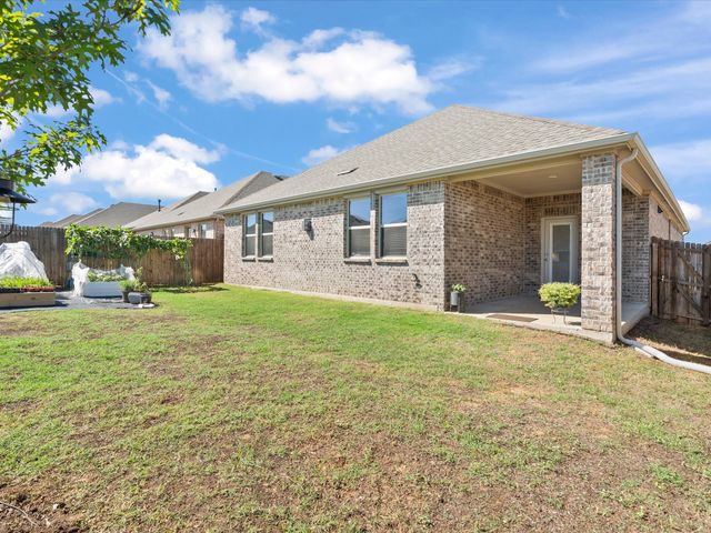 11228 Canyon Oak Street, Aubrey, TX 76227