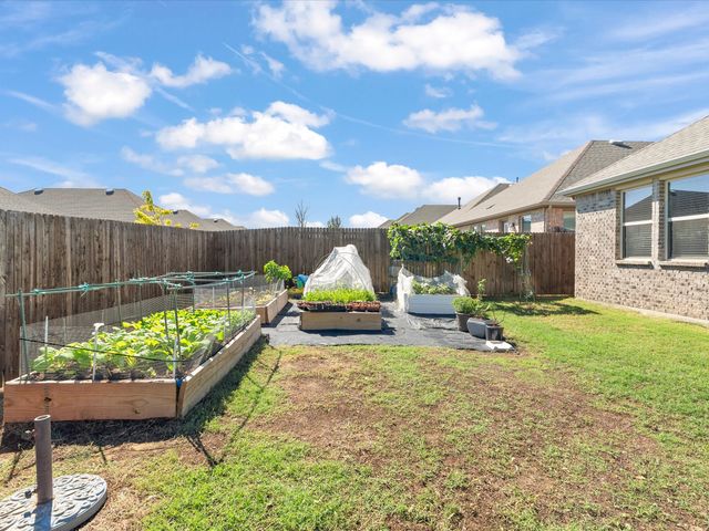11228 Canyon Oak Street, Aubrey, TX 76227