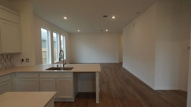 2255 Vargas Street, Todd Mission, TX 77316