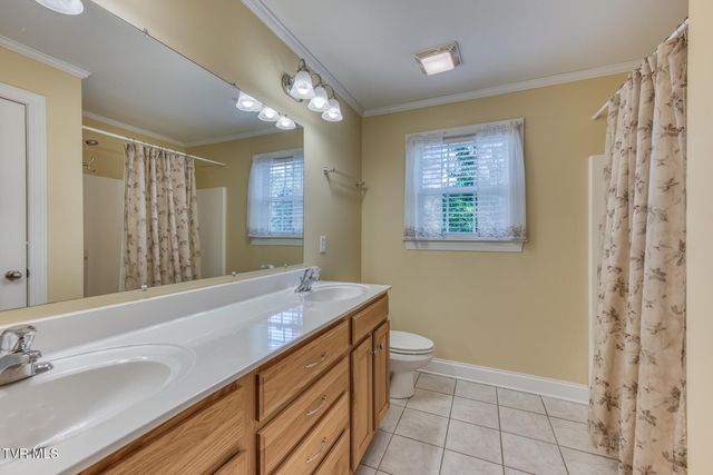 242 Sweetgrass Lane, Jonesborough, TN 37659
